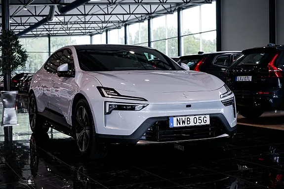 Polestar 4 2026 photo 2