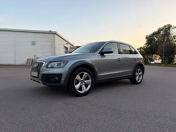 Audi Q5 2009 photo 2