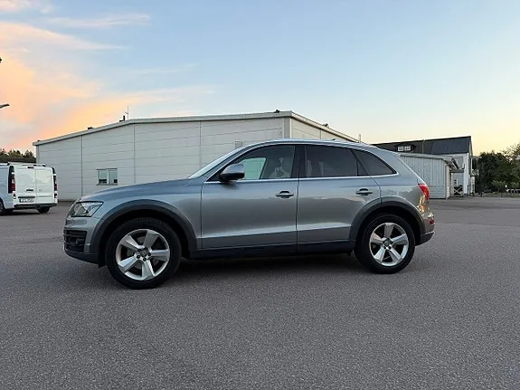Audi Q5 2009 photo 3