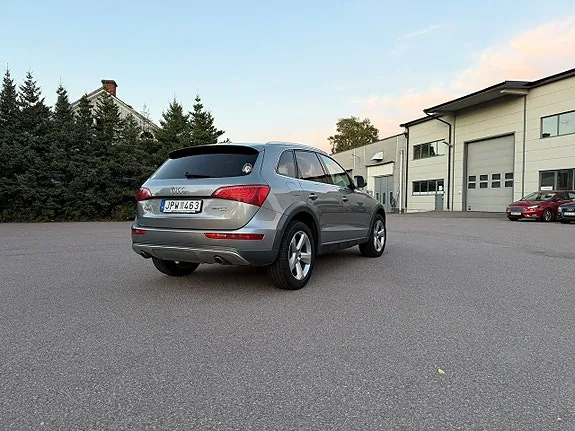 Audi Q5 2009 photo 5