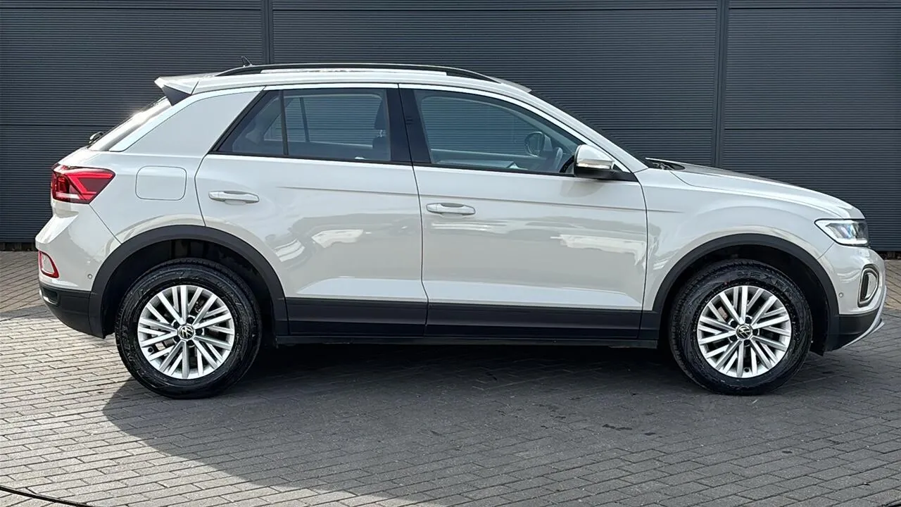 Volkswagen T-Roc 2023 photo 5