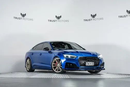 Audi S5