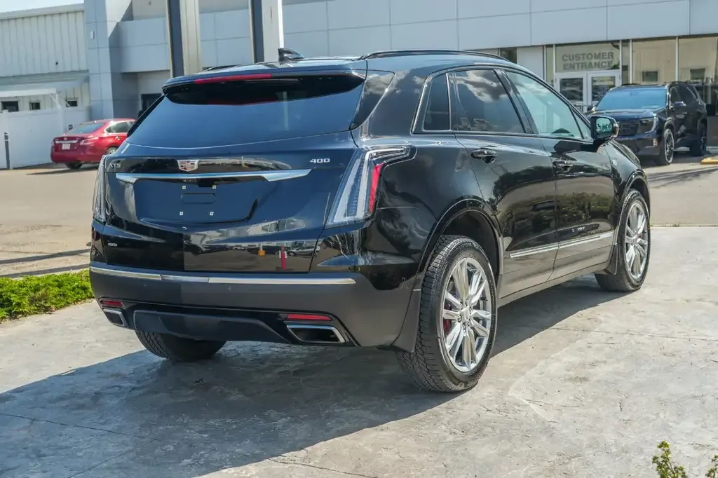 Cadillac Xt5 2023 photo 2
