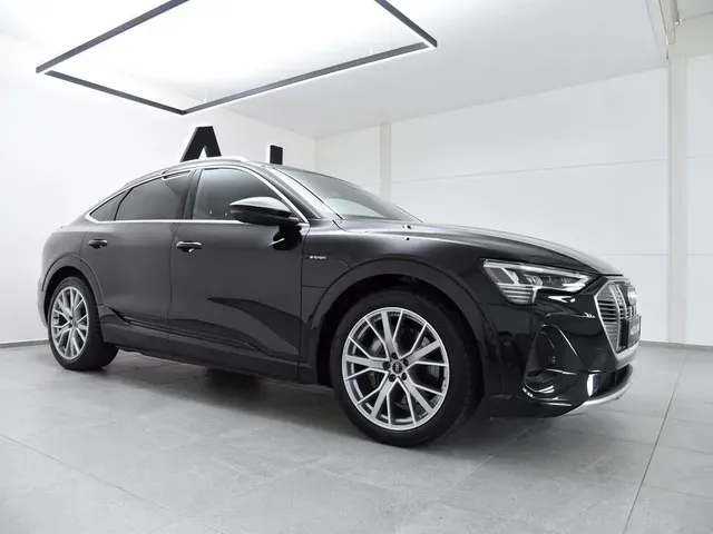Audi E-Tron 2022 photo 4