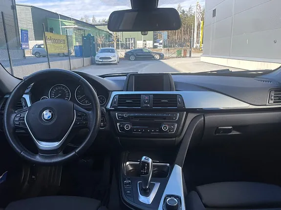BMW 320D 2014 photo 5
