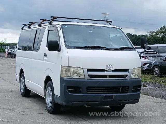 Toyota Regius Ace