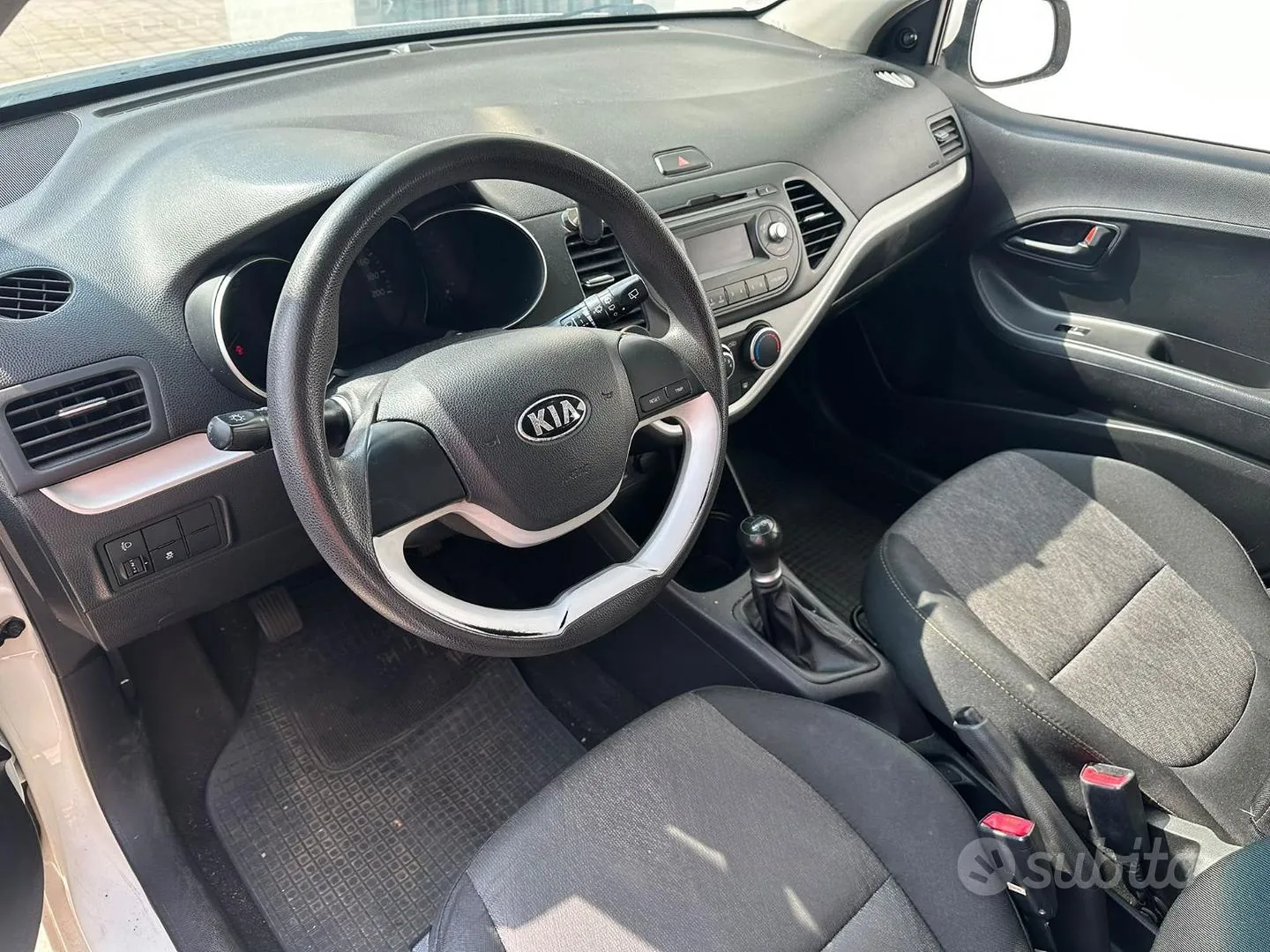 Kia Picanto 2016 photo 4