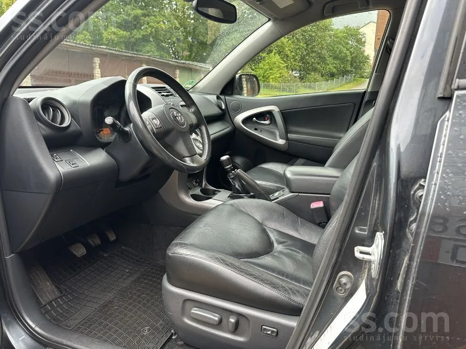 Toyota Rav4 2007 photo 5