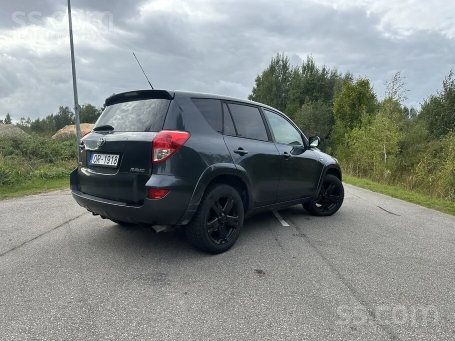 Toyota Rav4 2007 photo 3