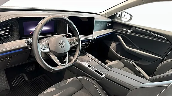 Volkswagen Passat 2025 photo 2