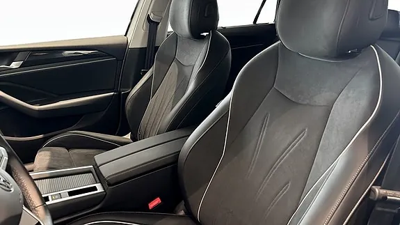 Volkswagen Passat 2025 photo 3