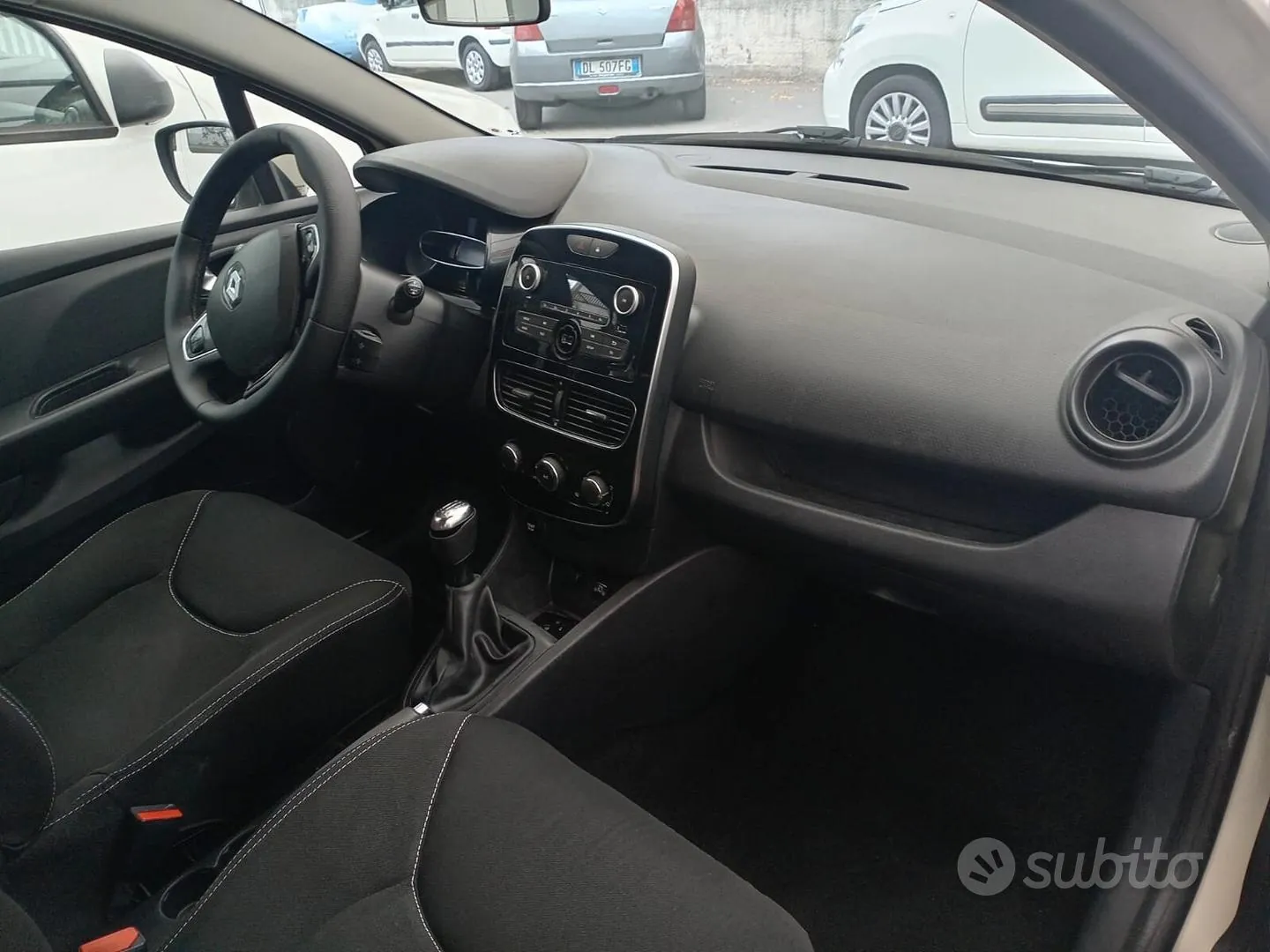 Renault Clio 2016 photo 3