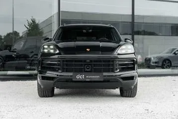 Porsche Cayenne 2025 photo 2