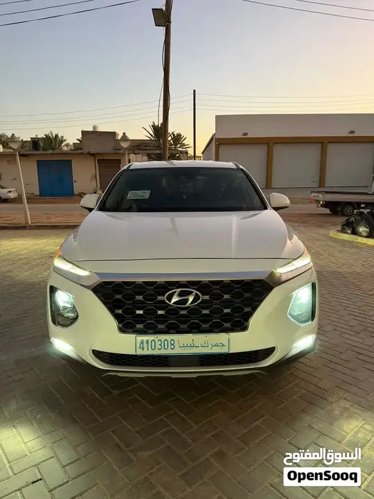 Hyundai Santa Fe 2020 photo 2