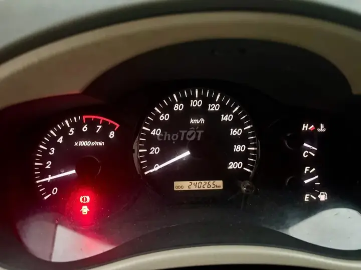 Toyota Innova 2014 photo 5