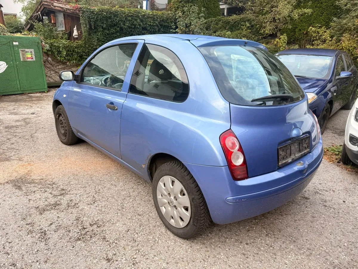 Nissan Micra 2003 photo 3