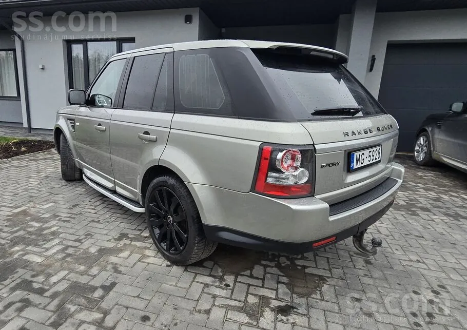 Land Rover Range Rover Sport 2012 photo 2