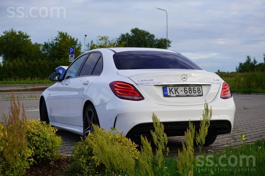 Mercedes-Benz Amg C 43 2016 photo 4