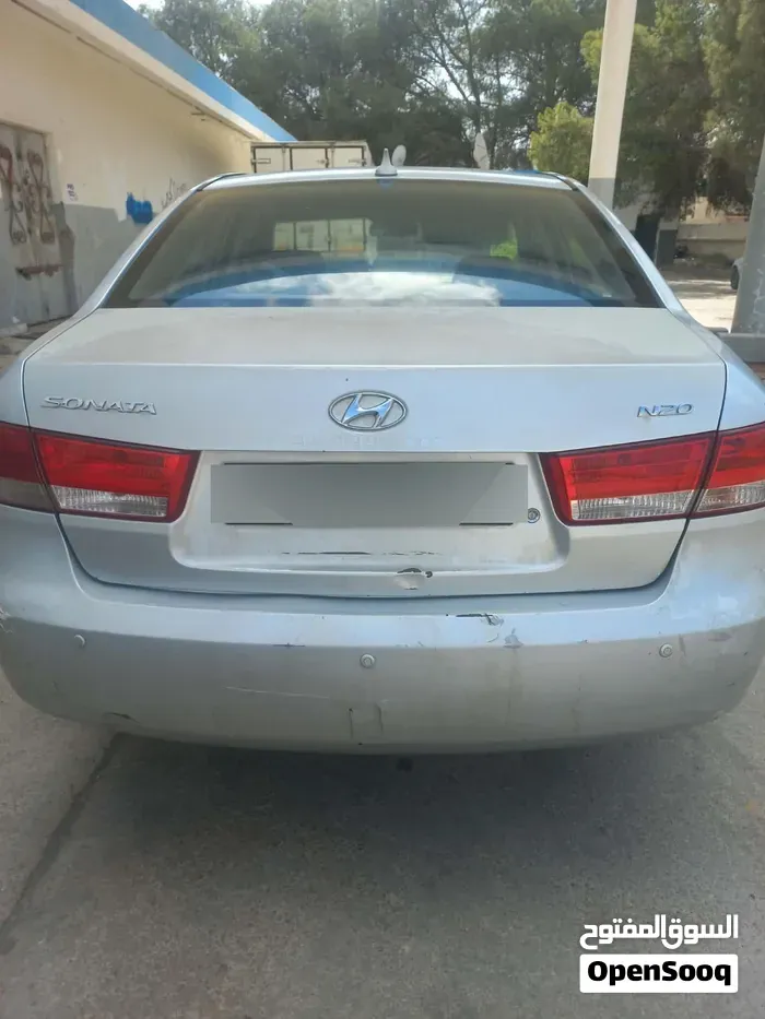 Hyundai Sonata 2006 photo 2