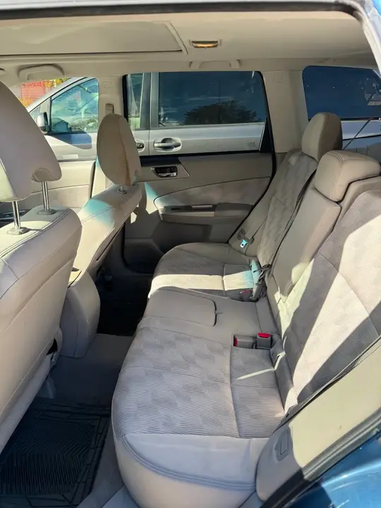 Subaru Forester 2009 photo 2