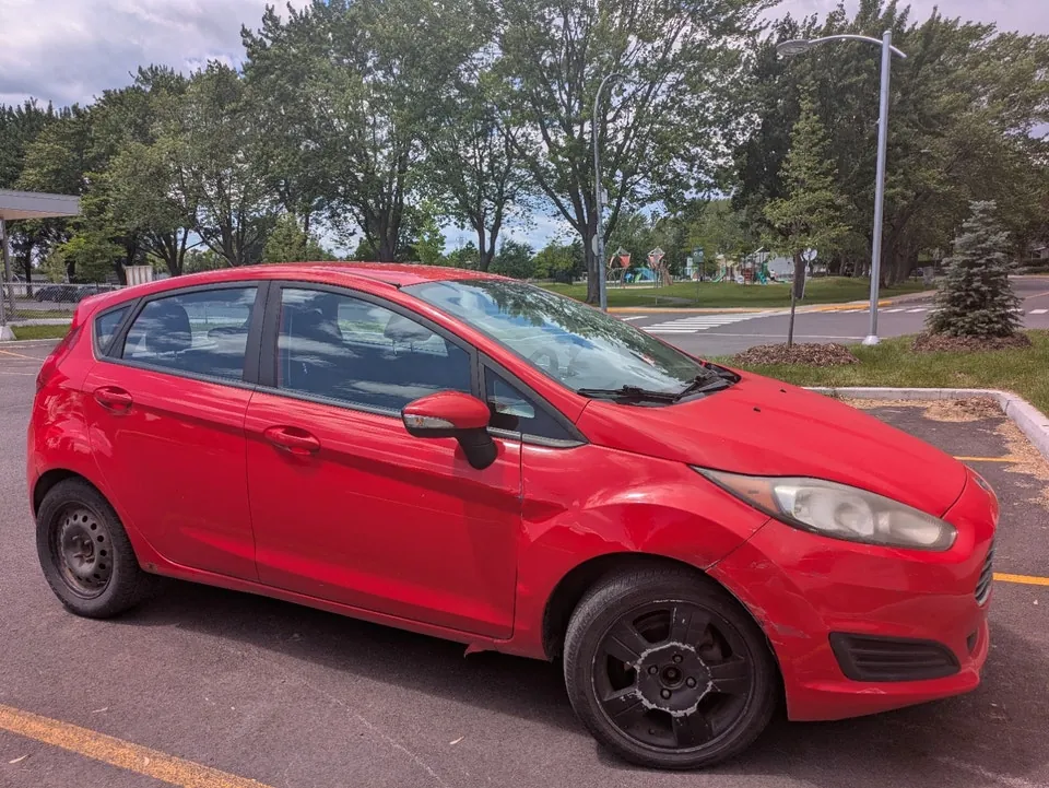 Ford Fiesta 2015 photo 5