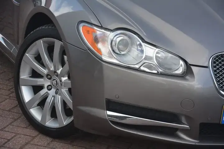 Jaguar Xf 2008 photo 2
