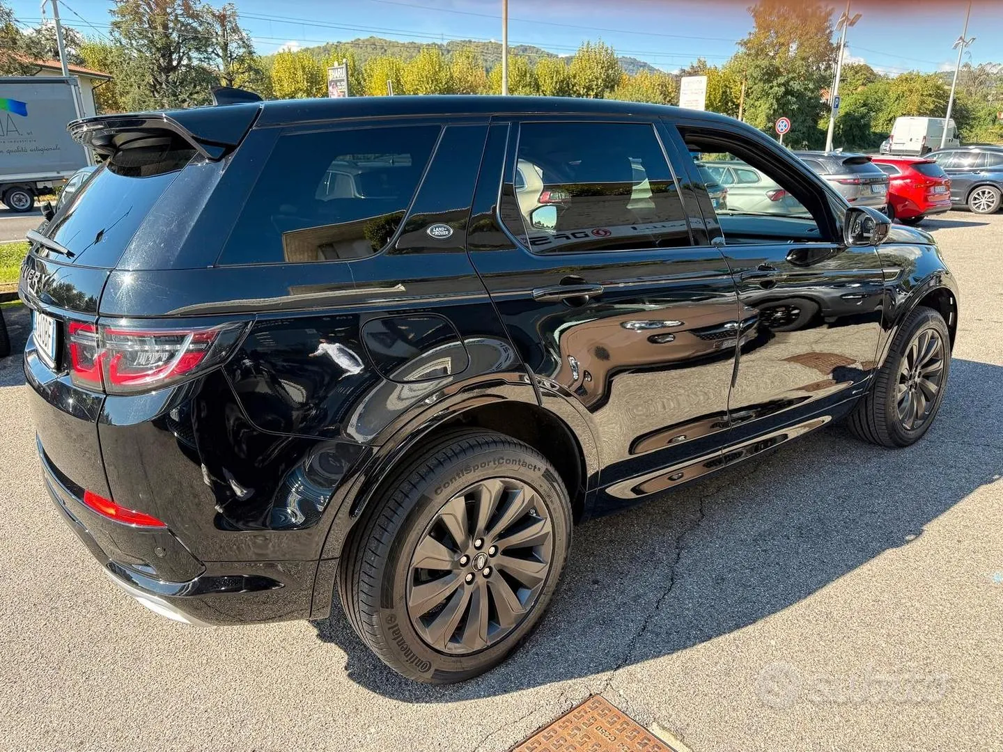 Land Rover Discovery Sport 2020 photo 4