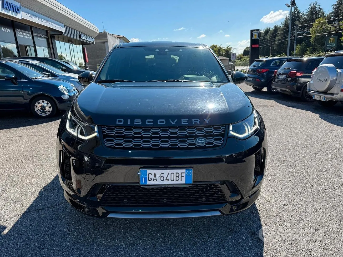 Land Rover Discovery Sport 2020 photo 2