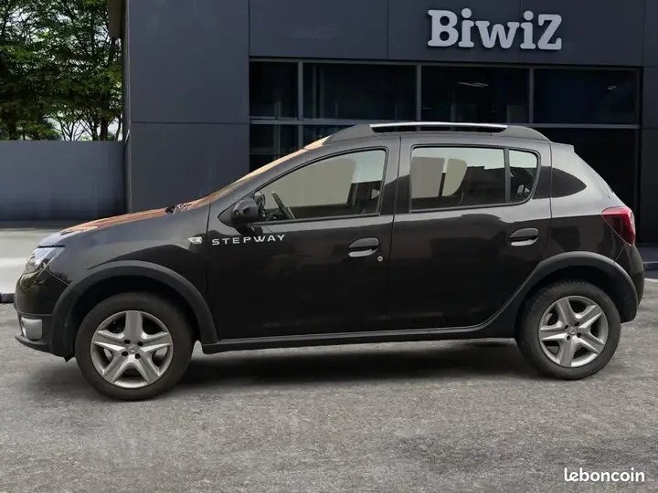 Dacia Sandero 2014 photo 2