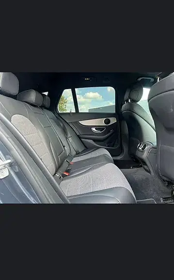 Mercedes-Benz C200 2015 photo 4