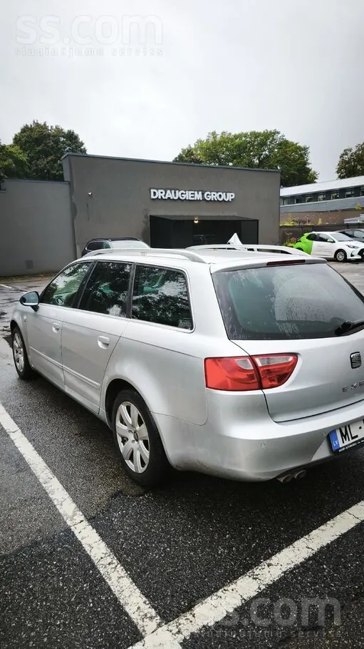 Seat Exeo 2012 photo 2