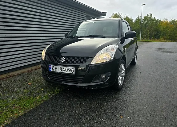 Suzuki Swift 2012 photo 2