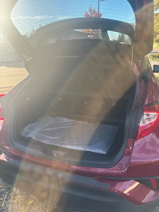 Toyota C-Hr 2019 photo 2