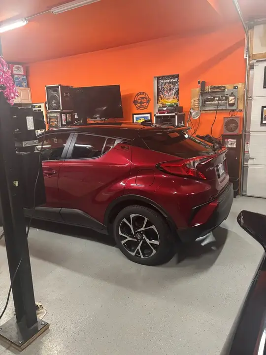 Toyota C-Hr 2019 photo 3