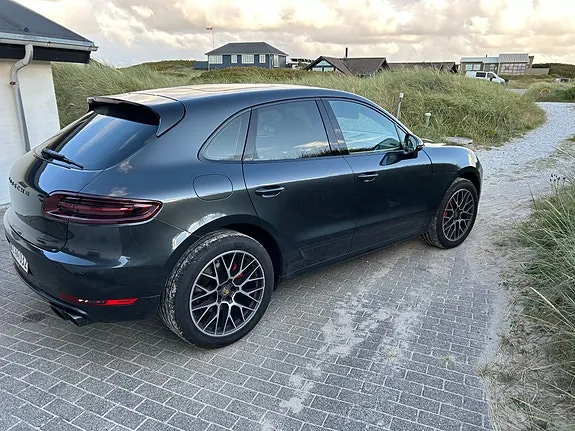 Porsche Macan Gts