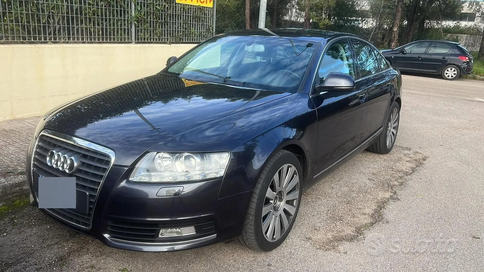 Audi A6 2010 photo 2