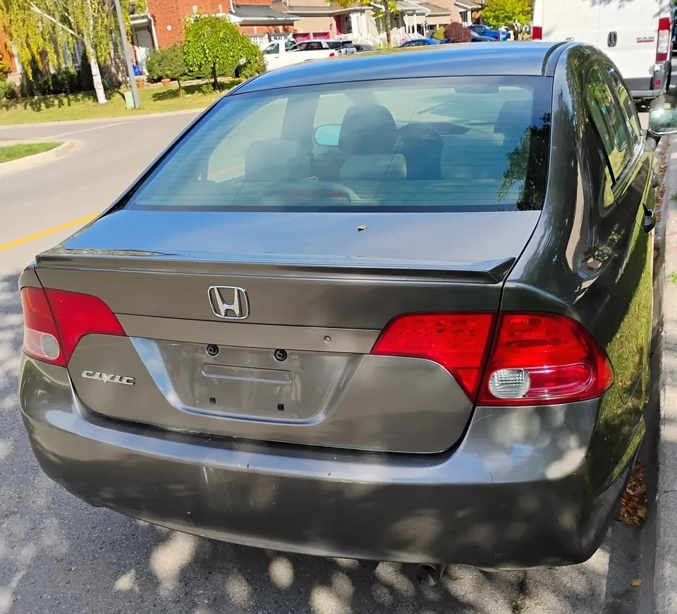Honda Civic 2008 photo 2