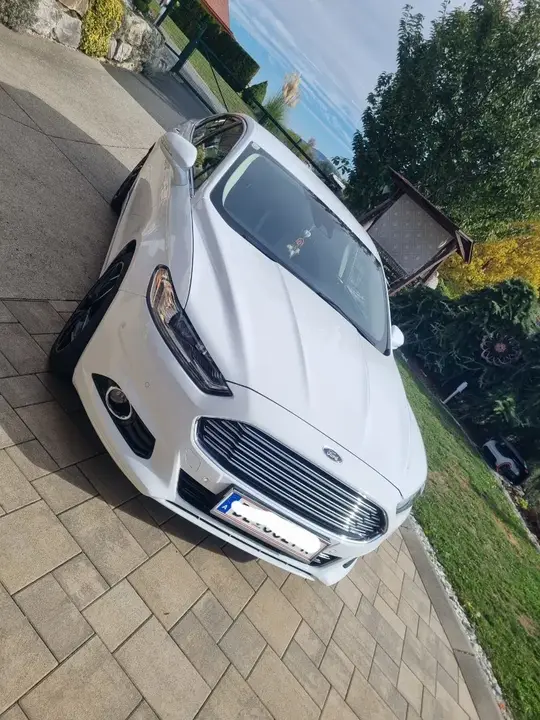 Ford Mondeo 2015 photo 2