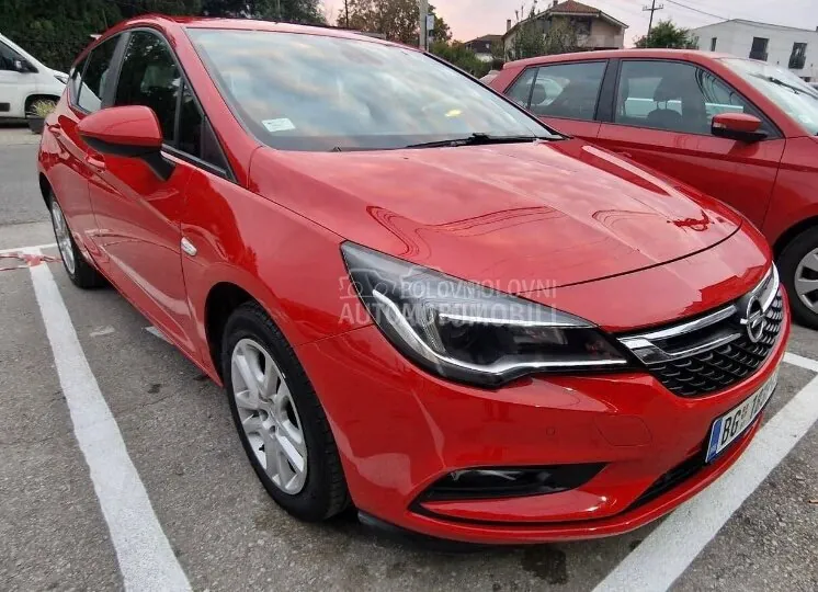 Opel Astra K 2016 photo 3