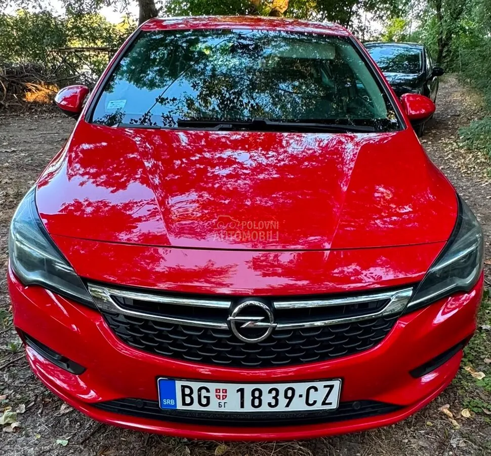 Opel Astra K 2016 photo 2