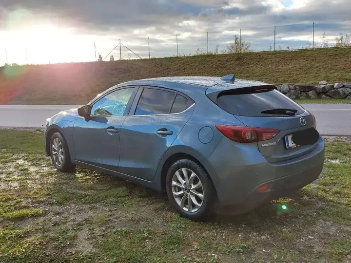 Mazda Mazda3 2016 photo 3