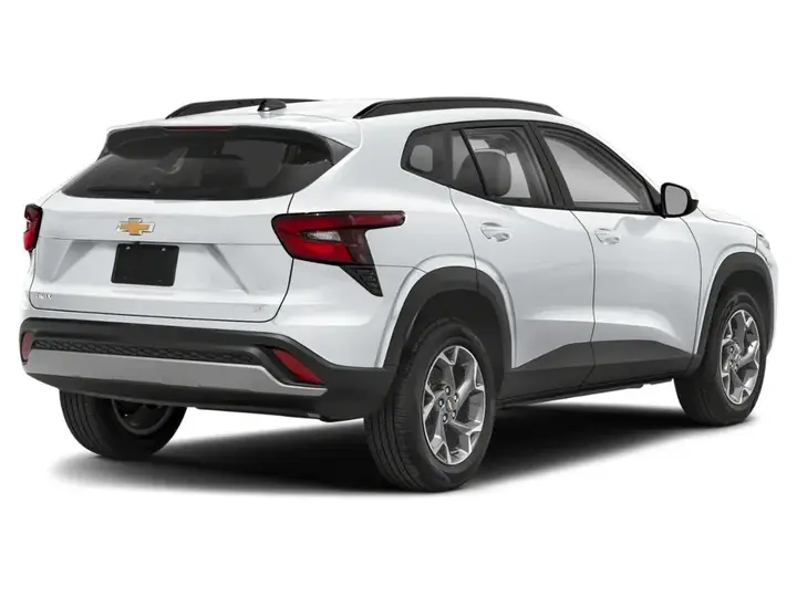 Chevrolet Trax 2026 photo 2