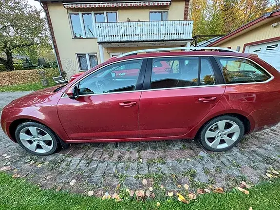 Skoda Octavia 2014 photo 2