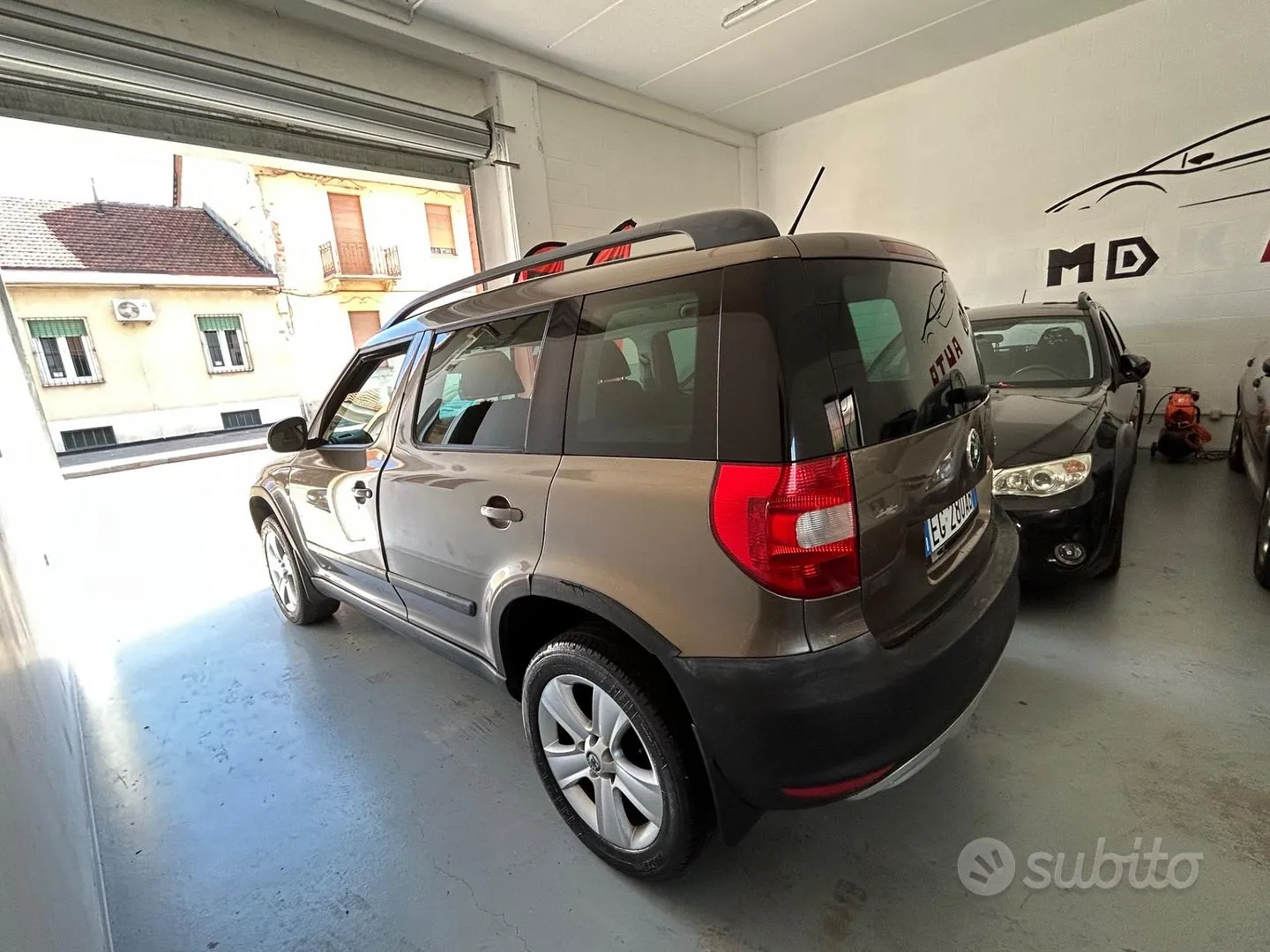 Skoda Yeti 2011 photo 4