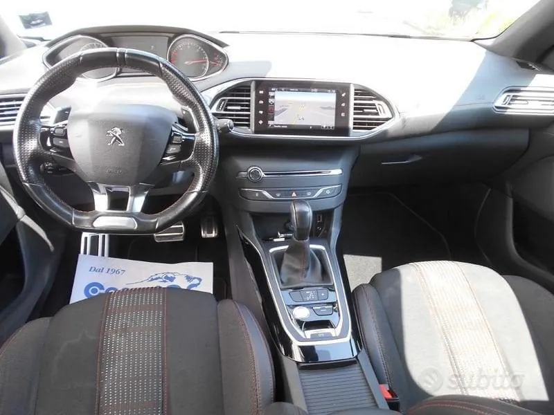 Peugeot 308 2017 photo 4
