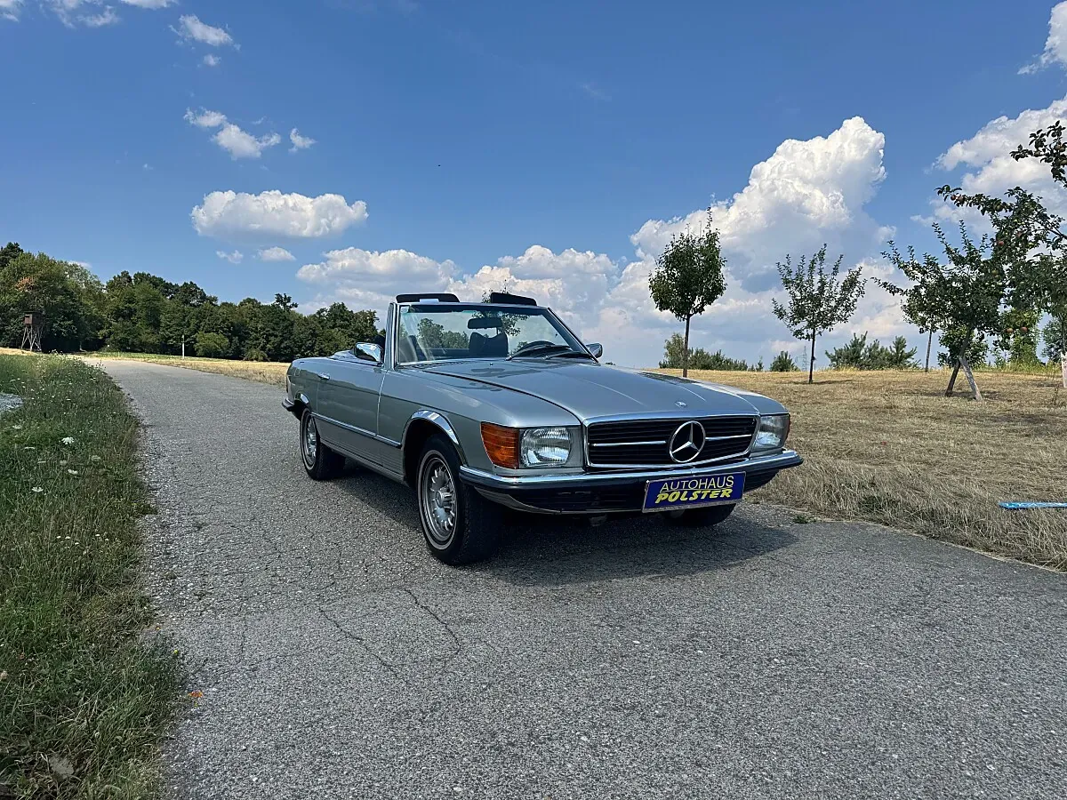 Mercedes-Benz Sl-Class 1976 photo 3