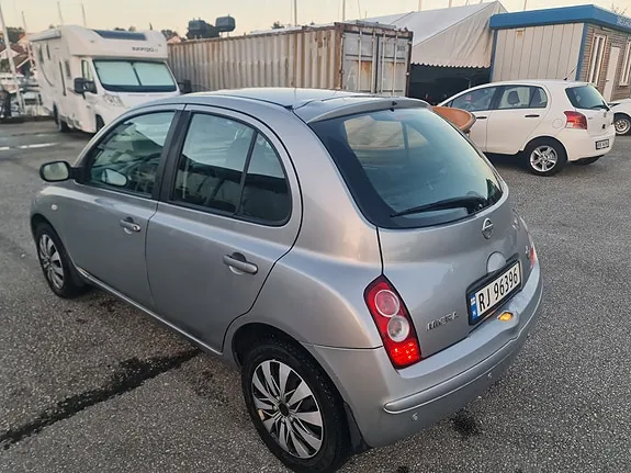 Nissan Micra 2009 photo 3