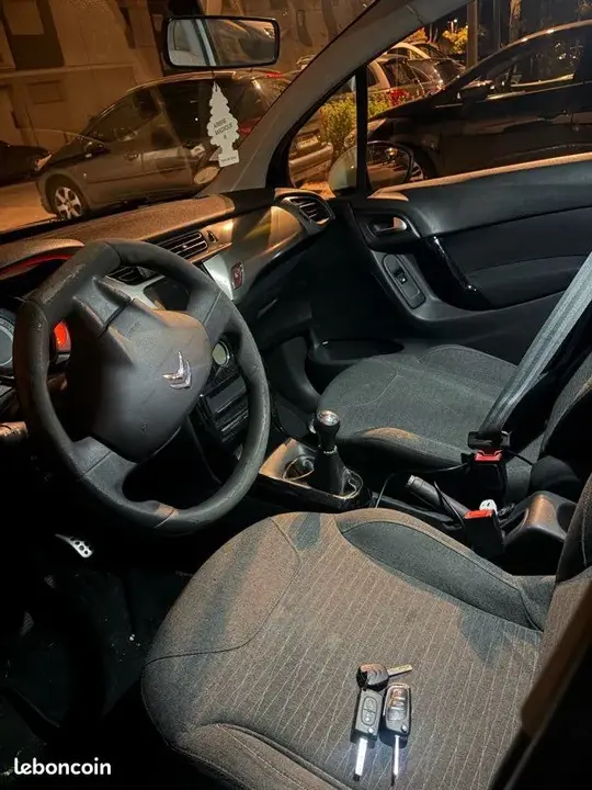 Citroen C3 2016 photo 3