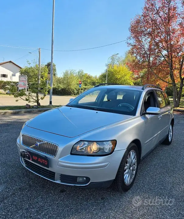 Volvo V50