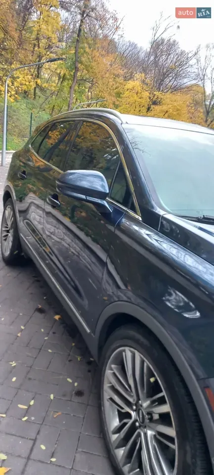 Lincoln Mkc